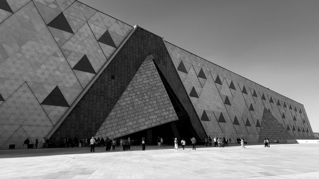 Ein Gebäude wahrlich pharaonischer Ausmaße