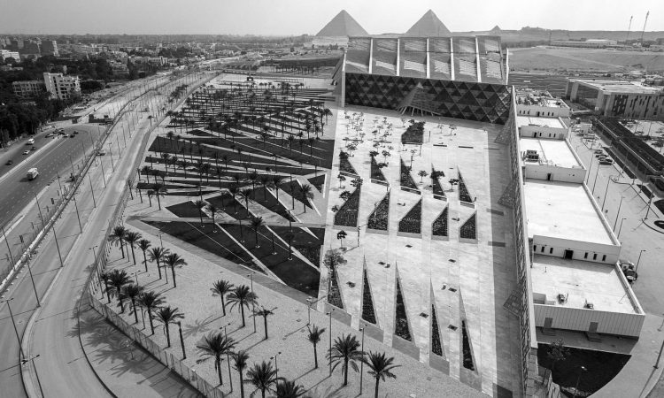 Luftaufnahme des GEM (Grand Egyptian Museum)