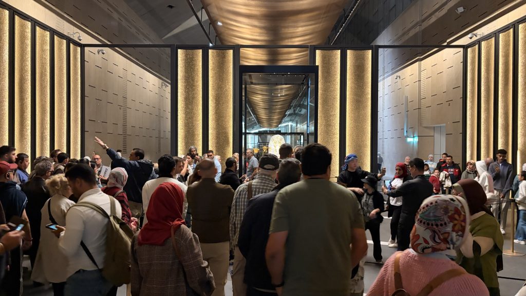 Gewaltiger Andrang zur Totenmaske des Tutanchamun